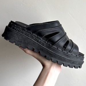 Y2K 90’s Sketchers Jammers